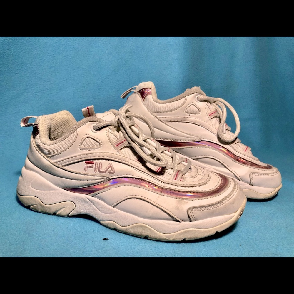 Cute White with Pink accent FILAS!! Size: US 7